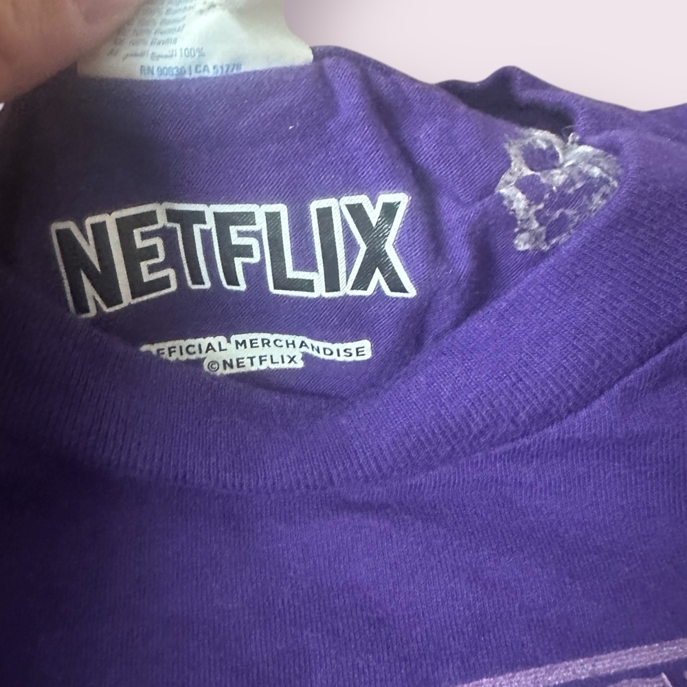 Girls Stranger Things Netflix Graphic Purple T-Shirt Size XS - Picture 5 of 8